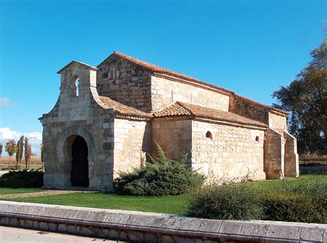  De Tempel van San Juan de Baños: Een Monumentale Belichaming van Mozarabische Kunst!